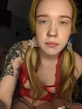 mattiethebaddieee online show from February 4, 2026, 2:50 am