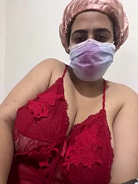 Snapshot of WildNour chatting on March 3, 2026, 12:55 pm WildNour online show from March 3, 2026, 12:55 pm