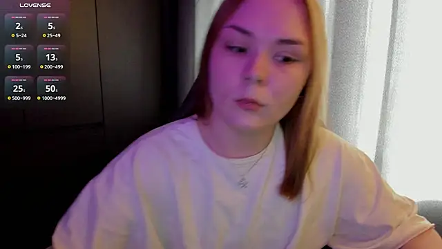 sophia lix online show from March 19, 2026, 5:44 am