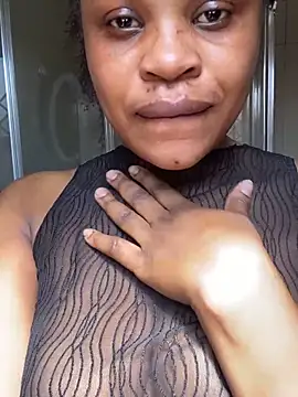 Snapshot of mink204 chatting on October 27, 2025, 12:20 pm mink204 online show from October 27, 2025, 12:20 pm