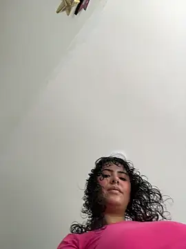 SugarTroubl33 online show from December 22, 2025, 2:03 pm