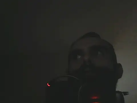 giovanift111 online show from February 23, 2026, 5:43 pm