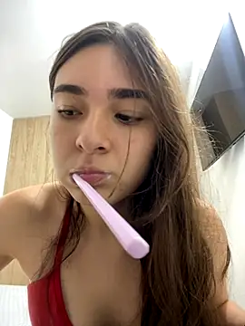 Valentina ro online show from December 2, 2025, 3:23 am