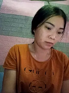 Lovebaby-love online show from November 8, 2025, 4:12 am