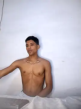 Snapshot of Alex_Sweeting chatting on November 1, 2025, 2:57 am Alex Sweeting online show from November 1, 2025, 2:57 am