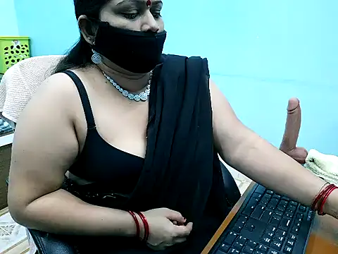 SWEETY RANI online show from April 14, 2026, 4:35 pm