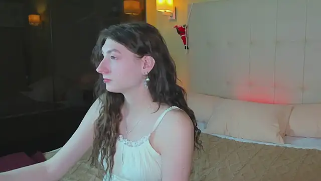 Snapshot of May_Yam chatting on January 9, 2026, 1:19 am May Yam online show from January 9, 2026, 1:19 am