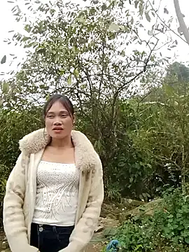 Snapshot of doggy-00 chatting on March 5, 2026, 9:49 am doggy-00 online show from March 5, 2026, 9:49 am