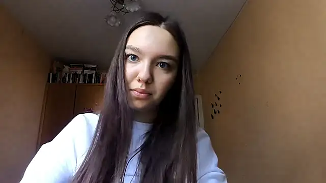 Kimixoo online show from November 1, 2025, 8:27 am