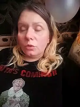 Lana-murr online show from February 19, 2026, 8:10 am