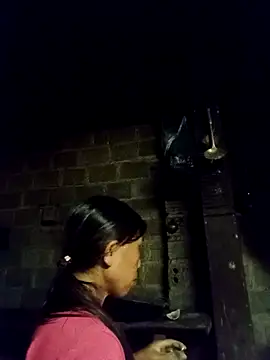 bella-la online show from November 23, 2025, 11:21 am