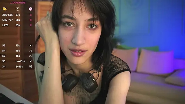 Leta Vian online show from October 29, 2025, 9:16 pm