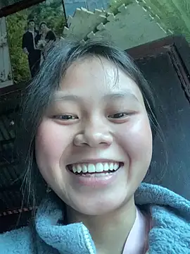 Sophia-123 online show from December 18, 2025, 2:06 am