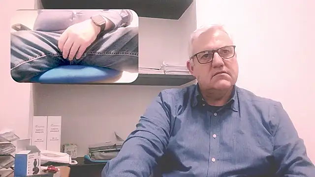 Snapshot of Diegoriv71 chatting on February 10, 2026, 1:37 pm Diegoriv71 online show from February 10, 2026, 1:37 pm