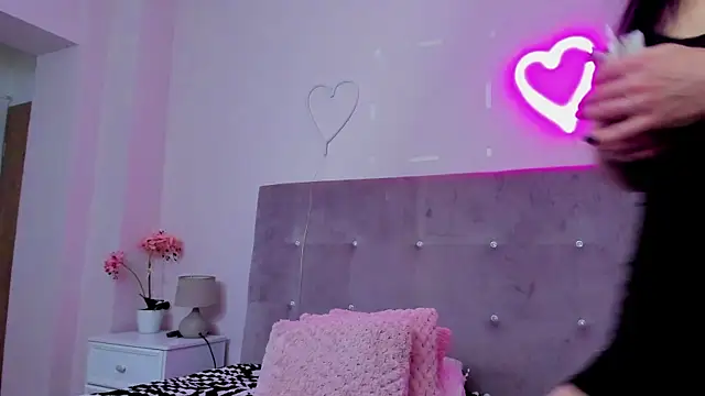 brianaflynt online show from February 20, 2026, 7:36 pm