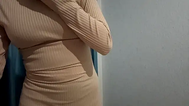 HOTBellakle online show from November 29, 2025, 4:10 pm