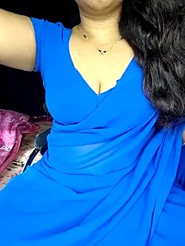 shreyareddy99 online show from March 14, 2026, 10:32 am