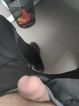 centro6891 online show from November 12, 2025, 9:10 am