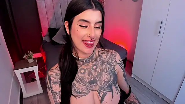 Snapshot of mia_jagger chatting on June 13, 2026, 3:37 am mia jagger online show from June 13, 2026, 3:37 am