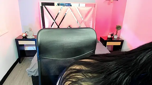 Snapshot of mia_jagger chatting on July 16, 2026, 4:18 am mia jagger online show from July 16, 2026, 4:18 am