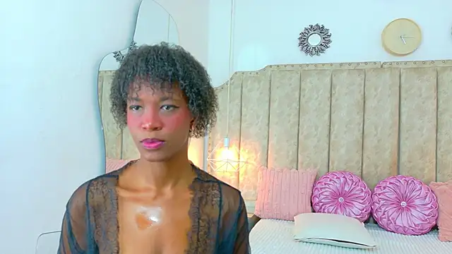 Snapshot of LilithMiller_ chatting on November 28, 2025, 8:33 pm LilithMiller online show from November 28, 2025, 8:33 pm