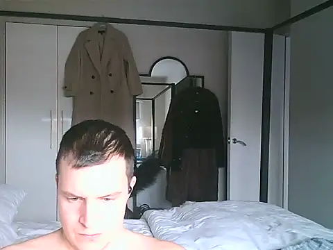 Snapshot of scotsman202513 chatting on November 8, 2025, 10:04 am scotsman202513 online show from November 8, 2025, 10:04 am