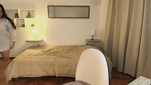 elli snow1 online show from November 30, 2025, 8:51 am