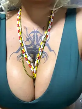 pinkbaddie777 online show from February 7, 2026, 7:45 am