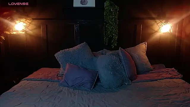 Snapshot of Noah__20 chatting on October 30, 2025, 1:18 am Noah 20 online show from October 30, 2025, 1:18 am