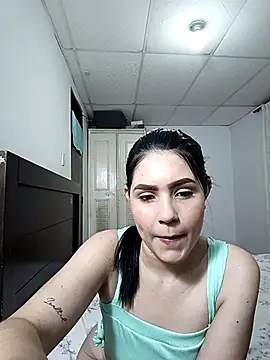 Snapshot of ambersoe chatting on October 30, 2025, 10:21 pm ambersoe online show from October 30, 2025, 10:21 pm