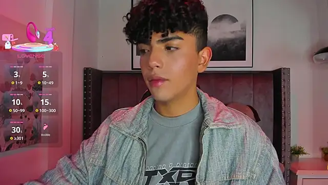 Niick Twiink online show from December 3, 2025, 7:56 pm