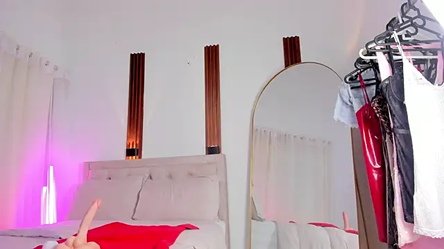 Snapshot of KatieBoison chatting on March 28, 2026, 8:41 pm KatieBoison online show from March 28, 2026, 8:41 pm