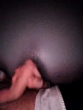 Snapshot of Fa7l1995 chatting on January 15, 2026, 10:02 pm Fa7l1995 online show from January 15, 2026, 10:02 pm