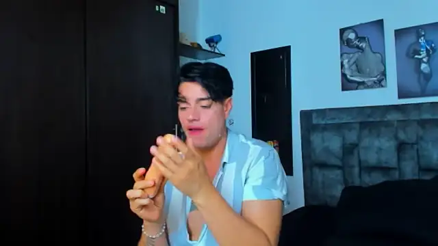 Snapshot of dante_hottx chatting on December 17, 2025, 4:29 am dante hottx online show from December 17, 2025, 4:29 am