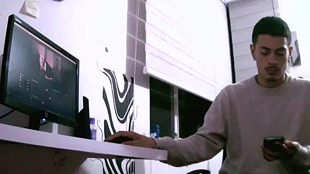 kai storm420 online show from November 6, 2025, 5:19 am