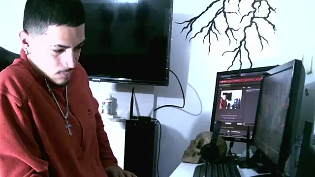 kai storm420 online show from November 26, 2025, 3:40 am