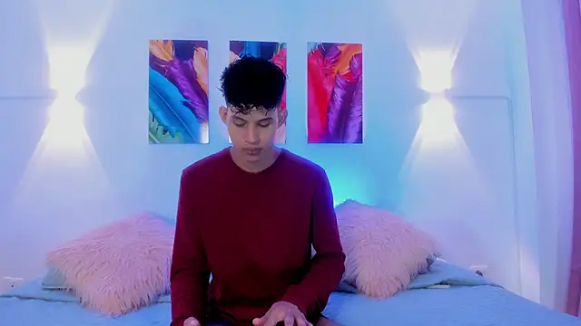 KamiSuarez online show from November 28, 2025, 6:21 pm