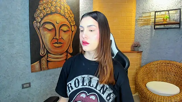 Snapshot of DakotaRussell_ chatting on November 8, 2025, 10:59 am DakotaRussell online show from November 8, 2025, 10:59 am