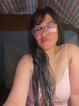 heodat-sexx online show from May 8, 2026, 3:56 am