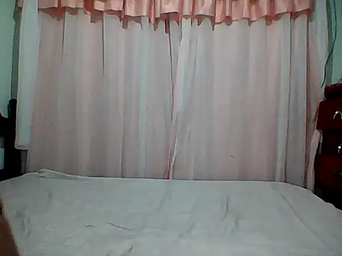 Snapshot of HotGiirl2025 chatting on December 4, 2025, 3:05 am HotGiirl2025 online show from December 4, 2025, 3:05 am