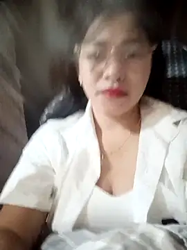 Bamboo-niee123 online show from December 14, 2025, 7:07 pm