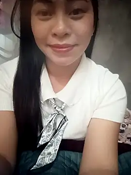 Bamboo-niee123 online show from January 16, 2026, 2:43 pm