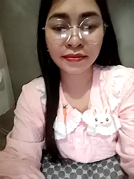 Bamboo-niee123 online show from March 23, 2026, 6:45 pm