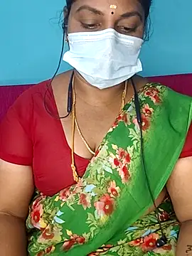 deepikasree143 online show from November 2, 2025, 8:28 am