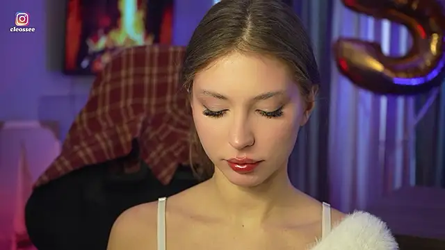 Snapshot of Cleose chatting on March 27, 2026, 7:14 am Cleose online show from March 27, 2026, 7:14 am