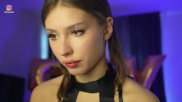 Snapshot of Cleose chatting on April 2, 2026, 7:06 am Cleose online show from April 2, 2026, 7:06 am