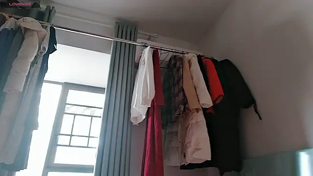 Yan61 online show from December 3, 2025, 1:24 am