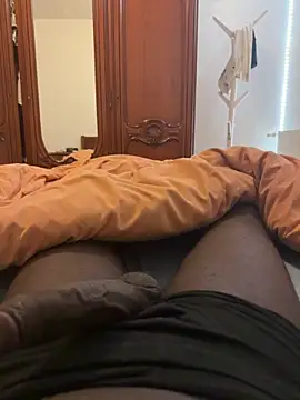 Snapshot of beaucouphethf chatting on February 3, 2026, 5:49 am beaucouphethf online show from February 3, 2026, 5:49 am