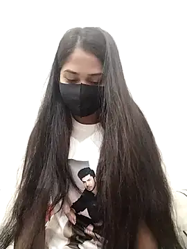 Green LaDY66 online show from November 13, 2025, 2:21 am