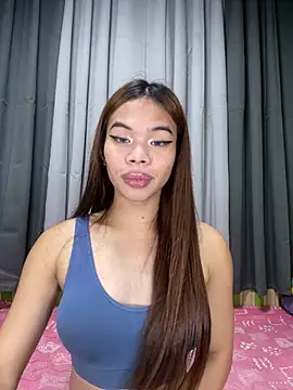 kierra fox online show from November 26, 2025, 12:17 pm